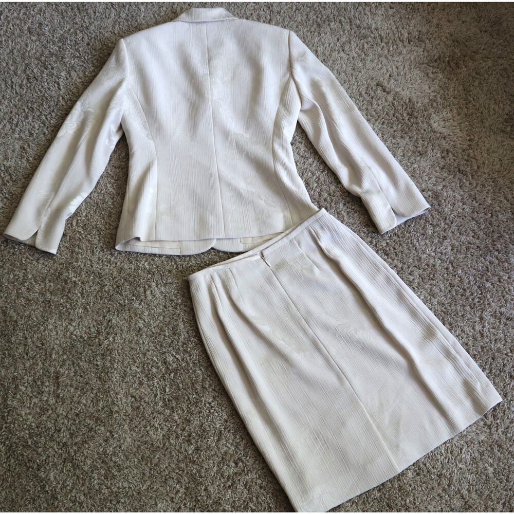 Vintage 90s Y2K Kasper Ivory White Skirt Suit Set Womens 2P Petite Roses Gauze - Picture 6 of 9